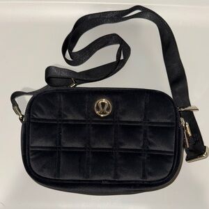 Lululemon Athletica Black Quilted Velvet Crossbody Bag 2L